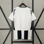 24-25 Juventus Home Replica Jersey - Imagen 4