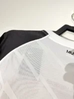 2010/11 Manchester United Retro-Auswärtstrikot - Image 11