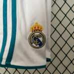 Real Madrid 17/18 Heimtrikot im Retro-Stil für Kinder – Fußballtrikot - Image 10