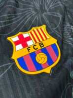 Barcelona Rose Special Edition Fußballtrikot 2025/26 – Spielerausführung - Image 4