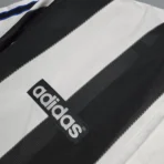 Newcastle Retro-Trikot (Heim), langärmelig, 1995/97 - Image 5