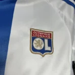 24–25 Olympique Lyonnais Heimtrikot für Kinder (Trikot + Shorts) - Image 5