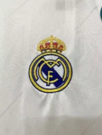 Real Madrid Retro-Heimtrikot mit langen Ärmeln 2017/18 - Immagine 5
