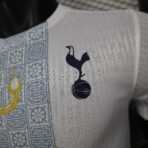 Tottenham Hotspur Sonderedition-Trikot, Fußballtrikot, Spielerausführung 25-26 - Immagine 4