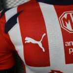 Chivas Fußball-Heimtrikot 2025/26 – Spielerausführung - Image 4