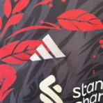 Liverpool-Fußballtrikot „Special Fans Edition“ 2025–2026 - Immagine 4