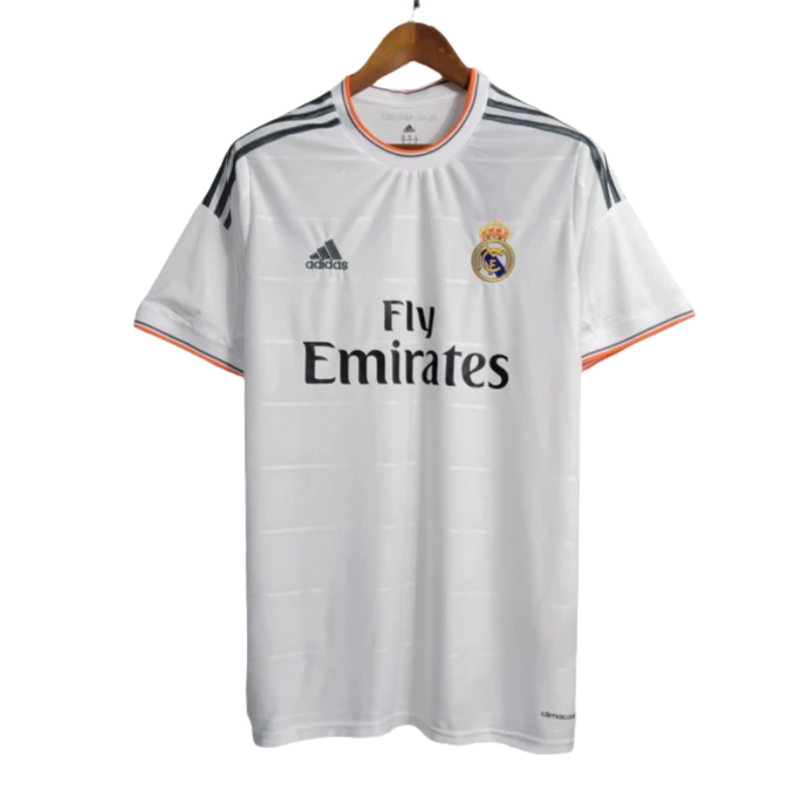 8ba791daa1 Real Madrid Heimtrikot im Retro-Stil 2013/14 - Image 1