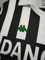 1992--94  Juventus Retro Jersey Home – Bild 4