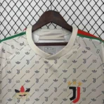 24-25 Juventus Co-Branded Gucci Kit Special Edition - Imagen 3