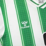 Real Betis Kinder-Heimtrikot 2023/24 (Trikot + Shorts) - Image 7