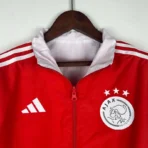 2023–2024 Ajax Wende-Windjacke (rot-weiß) Fußballtrikot 1:1 in thailändischer Qualität - Image 3