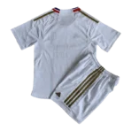 23–24 Olympique Lyonnais Heimtrikot für Kinder + Shorts - Image 9