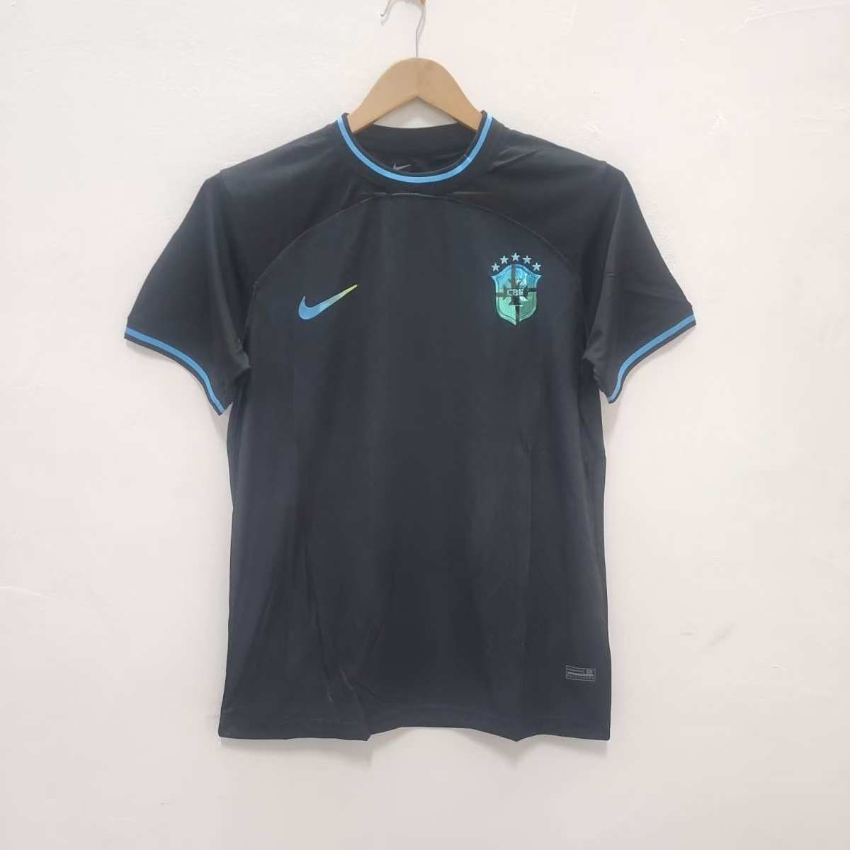 c3df0864b3 2024 Brasilien „Christus der Erlöser“ – Sondertrikot, Spielerausführung, Fußballtrikot - Image 1