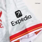 24–25 Liverpool – Dritte Kinder-Trikots, Jugendbekleidung, Fußballtrikots – Bild 9