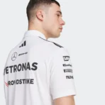 Mercedes-AMG Petronas F1 2025 Team-Polohemd - Image 3