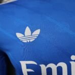 Real Madrid Auswärts-Drittes-Trikot 2025/26 mit langen Ärmeln – Spielerausführung – Bild 4