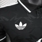 24–25 Manchester United Spieler-Polohemd, schwarz - Image 4