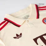 2.4.–2.5. Bayern München – Drittes Auswärtstrikot - Immagine 3