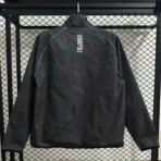 25/26 Napoli – schwarze, wasserdichte Windjacke mit Tampondruck – Bild 2
