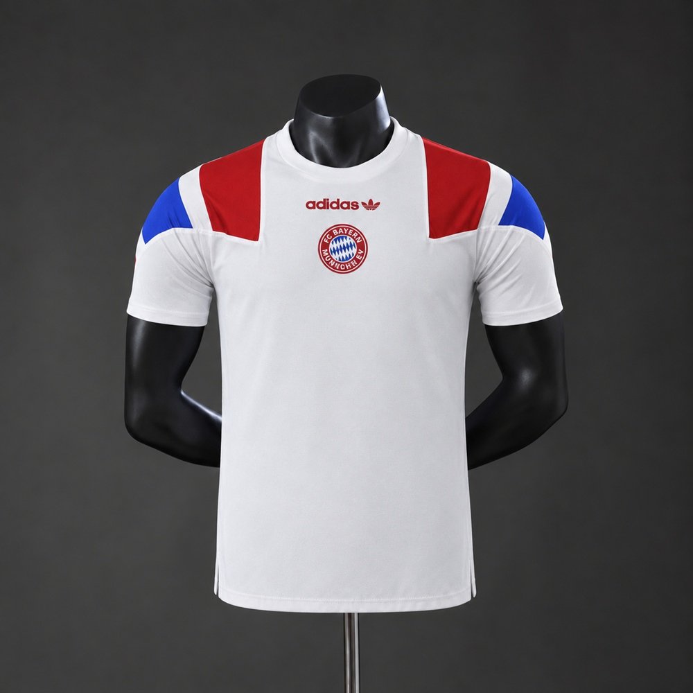 60466fe1 FC Bayern München 26/27 EQT Retro-Trikot (Spielerversion) – Weiß – Bild 1