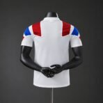 FC Bayern München 26/27 EQT Retro-Trikot (Spielerversion) – Weiß – Bild 2